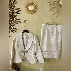 Lily &Taylor  3 Pc Set Sz 12 Business Suit Career Church C3